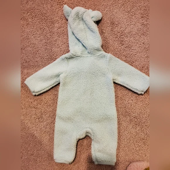 Adorable Baby Bunny Hooded Onesie - Picture 2 of 3